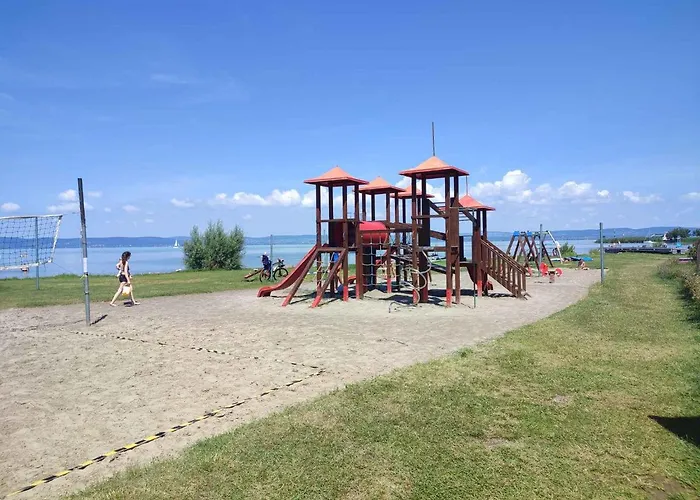 In 45329 Balatonszárszó